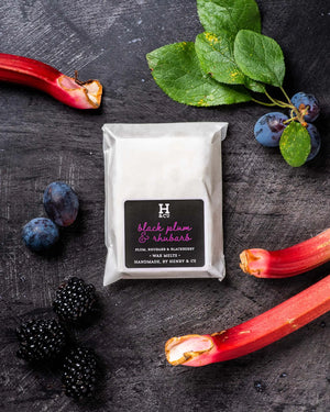 Black Plum & Rhubarb Wax Melts Henry and Co fragrance