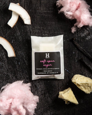 
            
                Load image into Gallery viewer, Soft Spun Sugar Wax Melts Henry and Co fragrance
            
        